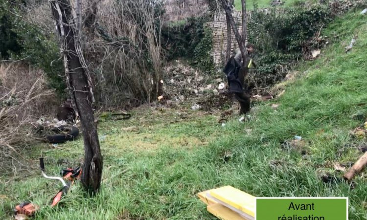 Réalisation d'un espace jardin avec cabane, bacs potager et escalier d'accès près de Tournus